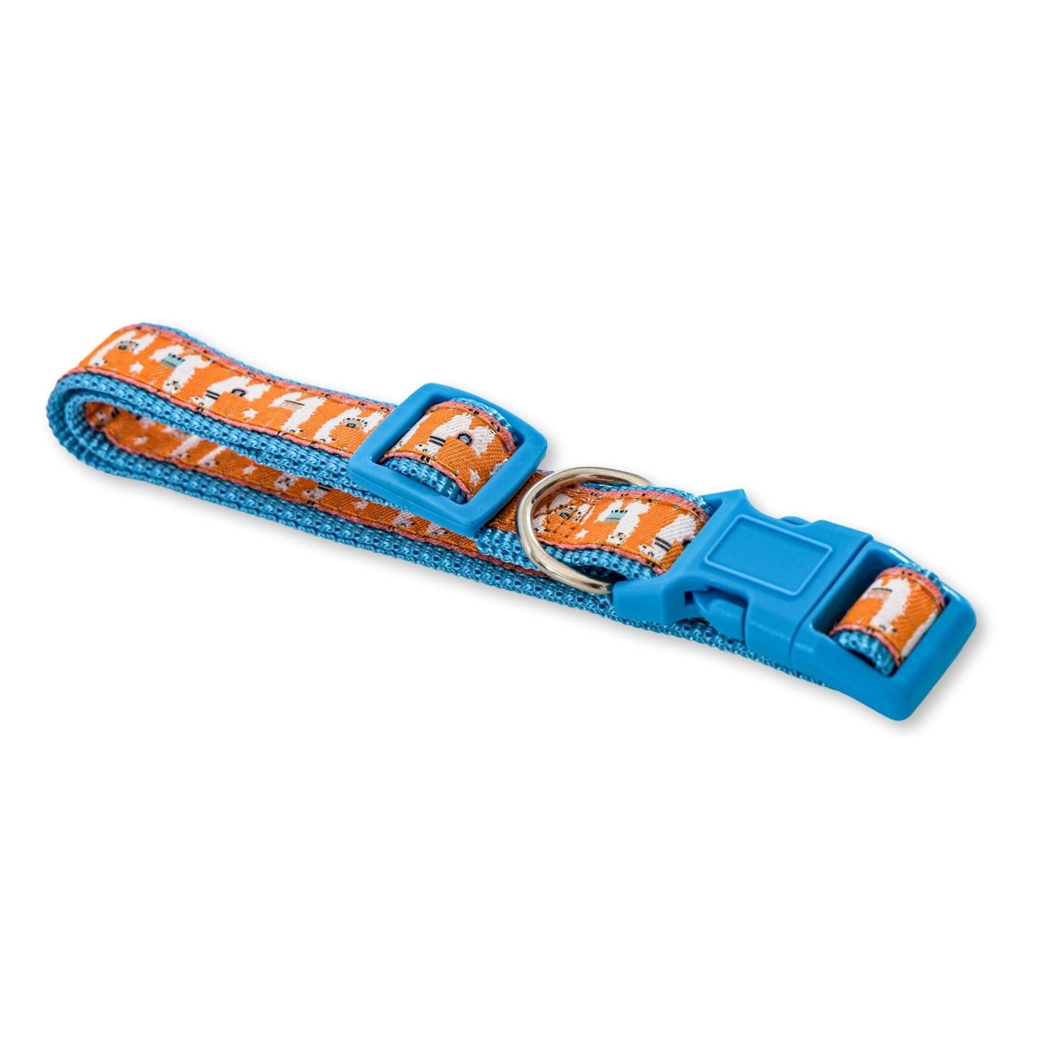 Nylon dog collar with embroidered llama pattern